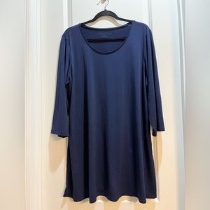 Susan Graver Navy Blue liquid knit Tunic XLarge Armpit To Armpit 24”, Length 33”